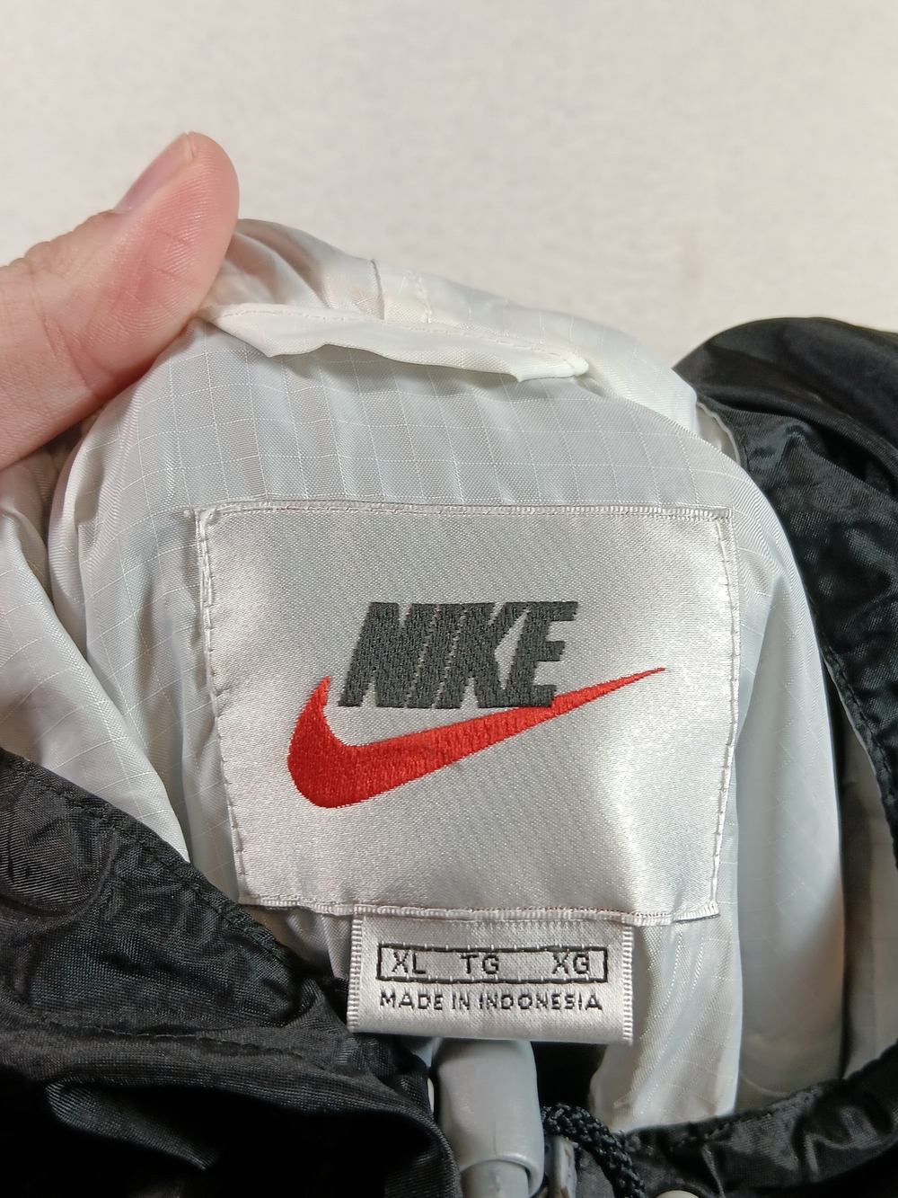 Vintage 90s Nike Jacket Mens XL Black 1/2 Zip Pullover Lined Center Swoosh Wind - Picture 2 of 13